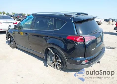 2017 Toyota Rav4 Hybrid Xle z USA, uszkodzony, nr VIN JTMRJREV6HD144850